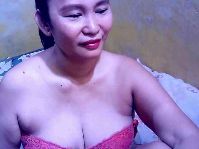 SweetMonlight webcam