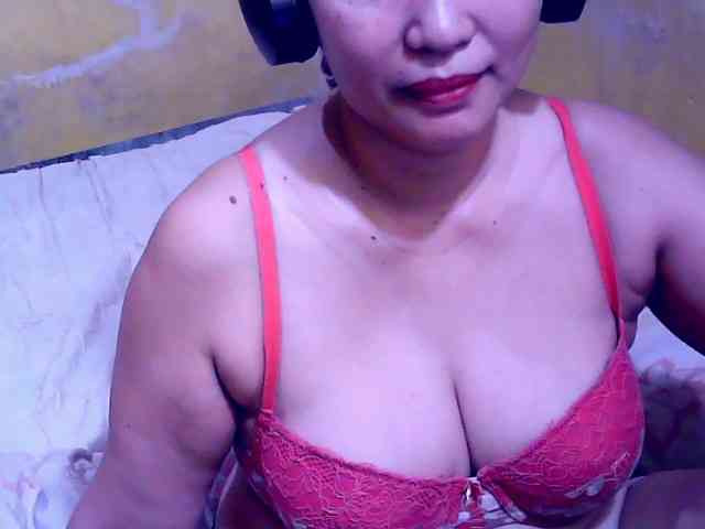 Model: SweetMonlight