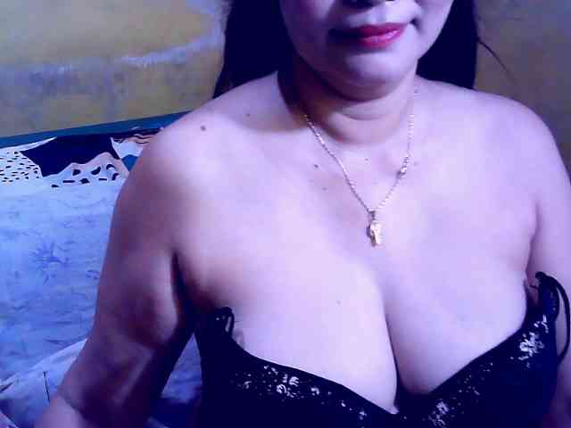SweetMonlight webcam