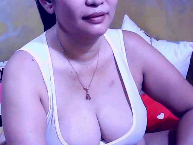 SweetMonlight webcam