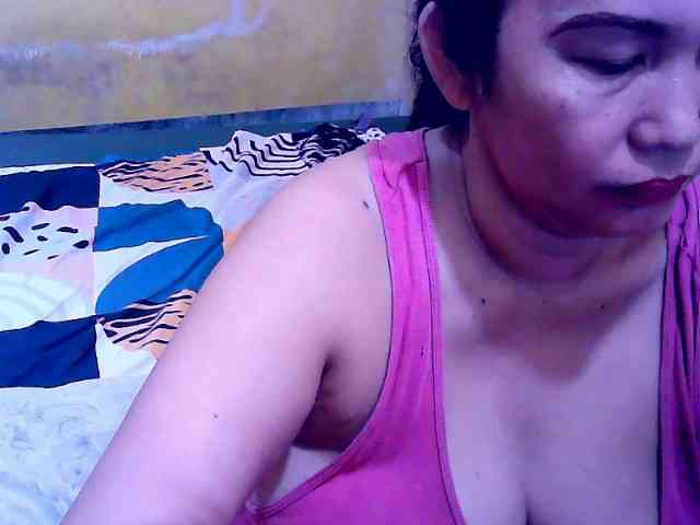 SweetMonlight webcam