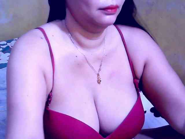 SweetMonlight webcam