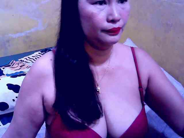Model: SweetMonlight
