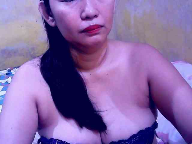 SweetMonlight webcam