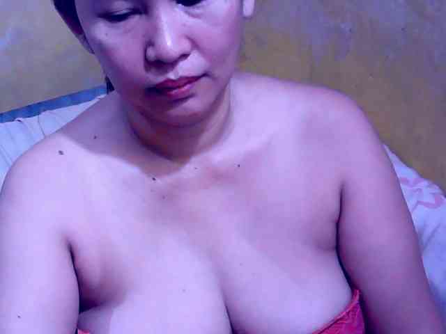 Model: SweetMonlight
