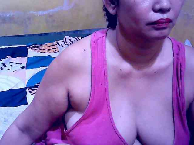 SweetMonlight webcam