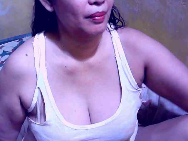SweetMonlight webcam