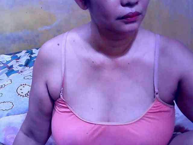 SweetMonlight webcam