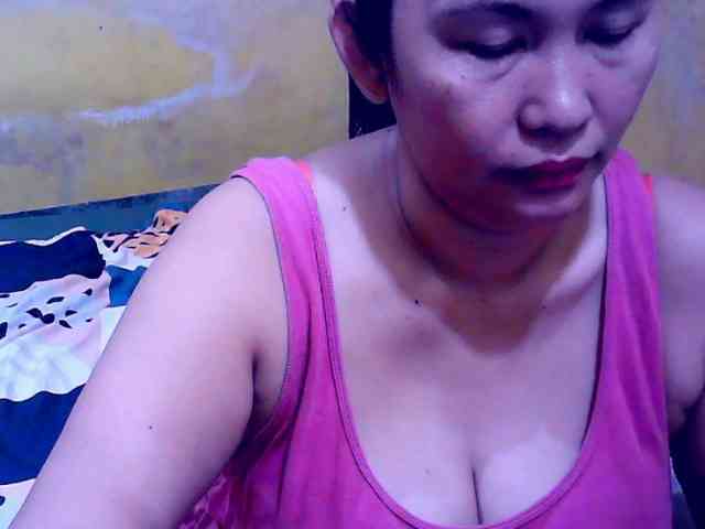 SweetMonlight webcam