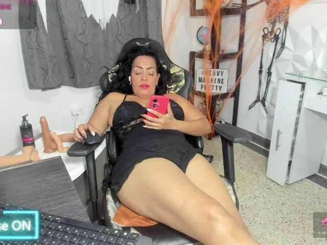 samyferrer live cam preview