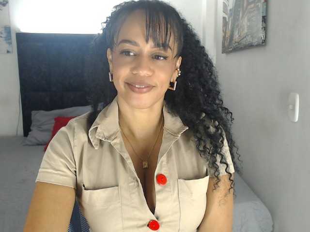 karlie-hot, en directo ahora en BongaCams