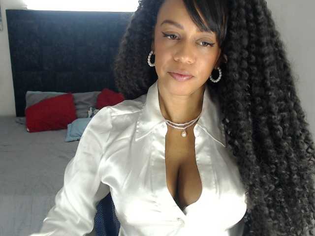 karlie-hot live cam on BongaCams