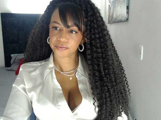karlie-hot live cam on BongaCams