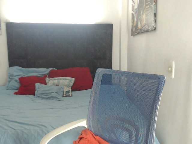 karlie-hot live cam on BongaCams