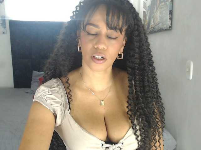karlie-hot, en vivo ahora en BongaCams