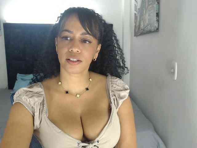 karlie-hot webcam