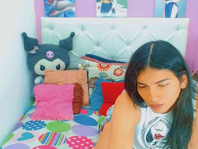 antonelababy Live Webcam on BongaCams
