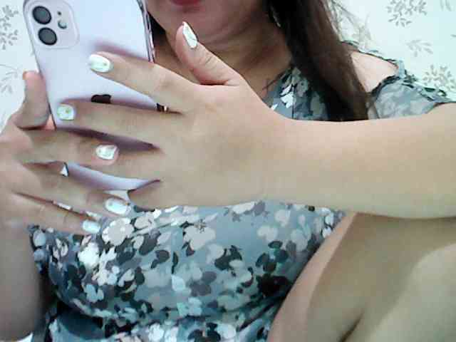 jackielyn24 webcam