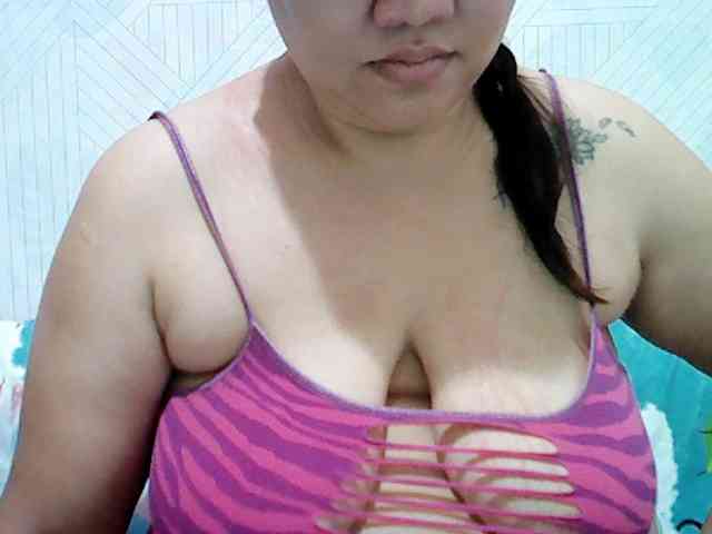 jackielyn24 Live Webcam on BongaCams