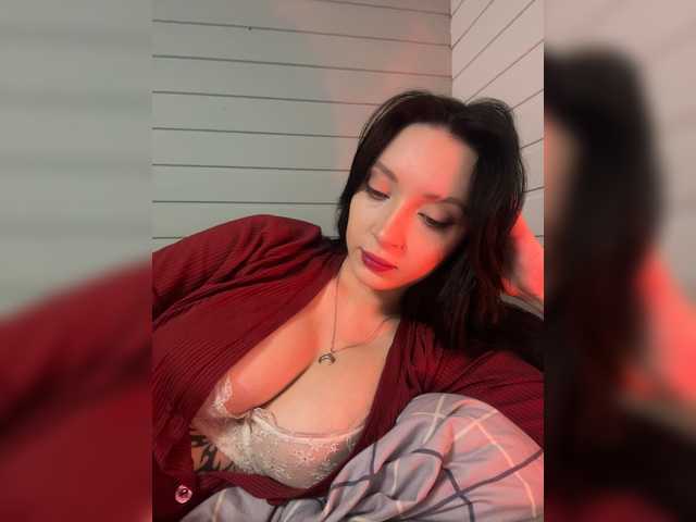 WeQueen- live cam on BongaCams
