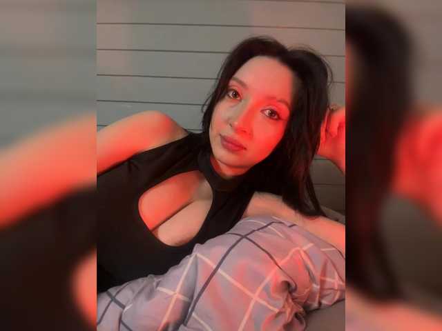 WeQueen- live cam on BongaCams