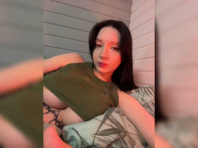 Sonyya- live cam preview