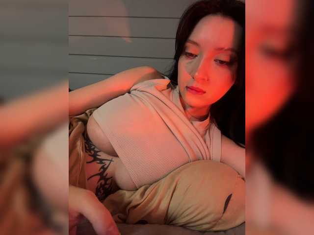 WeQueen- live cam on BongaCams