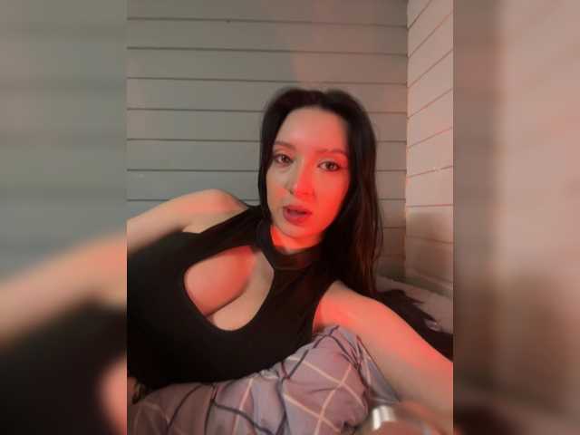 WeQueen- live cam on BongaCams