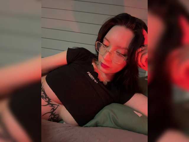 WeQueen- live cam on BongaCams
