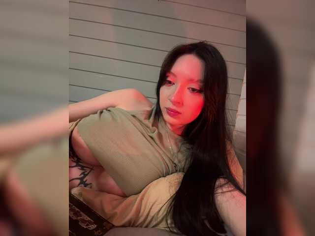 WeQueen- live cam on BongaCams
