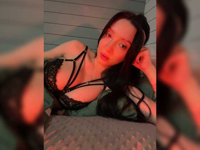 WeQueen- live cam on BongaCams