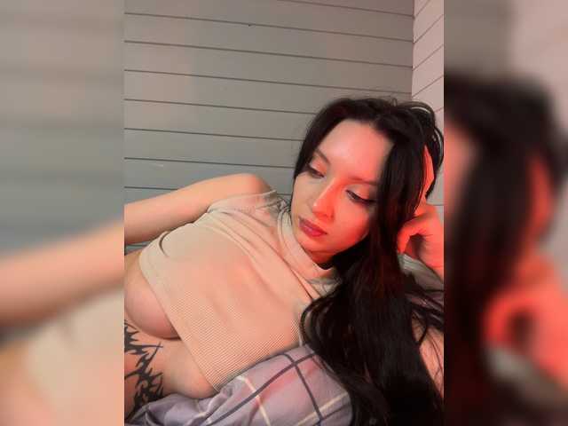 WeQueen- live cam on BongaCams