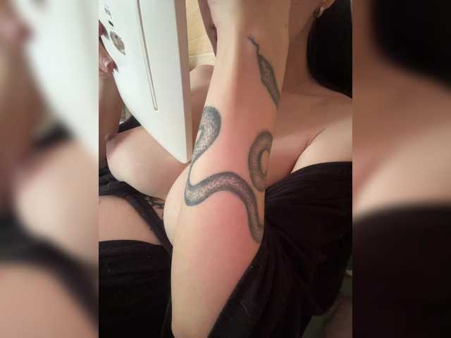 WeQueen-