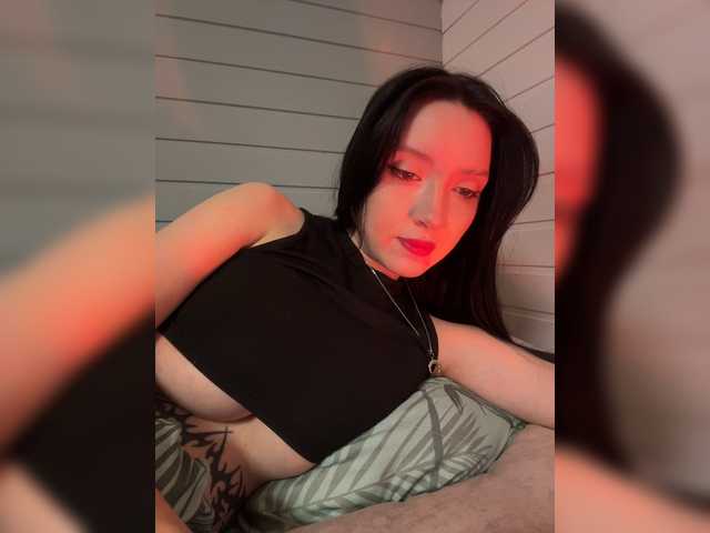 WeQueen-