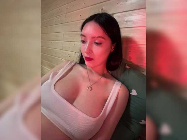 wequeen- cam belle