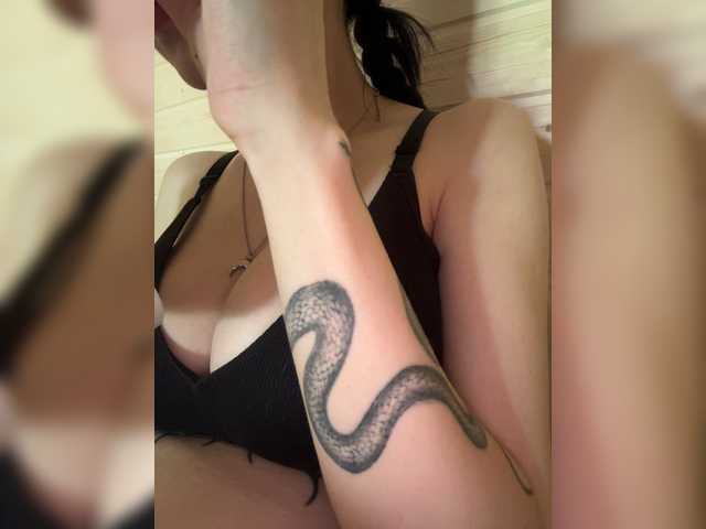 WeQueen-
