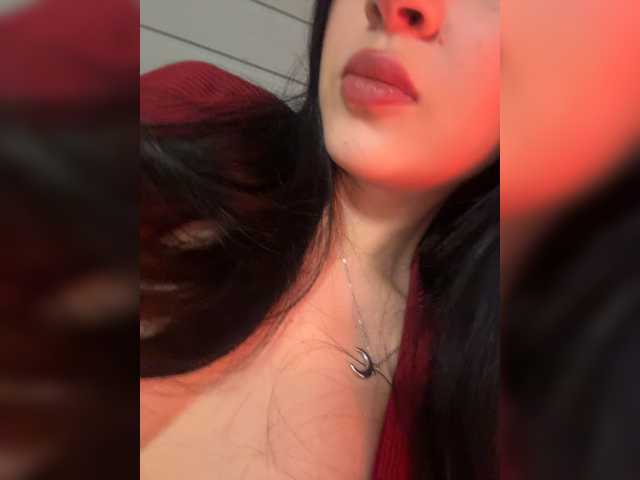 WeQueen- live cam on BongaCams