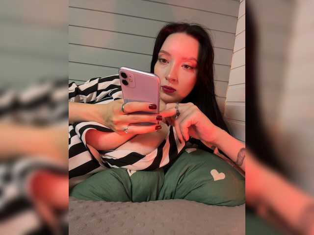 WeQueen-