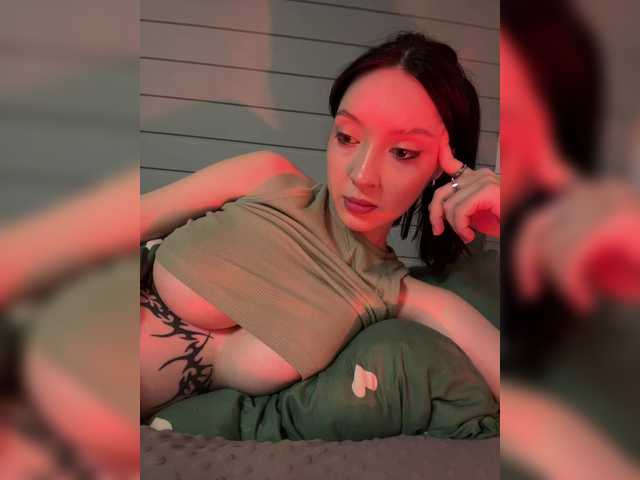 WeQueen- live cam on BongaCams