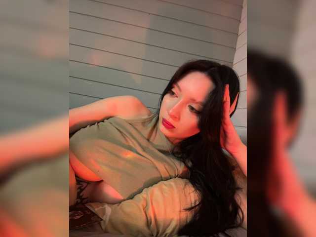 WeQueen- live cam on BongaCams