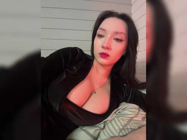 WeQueen-