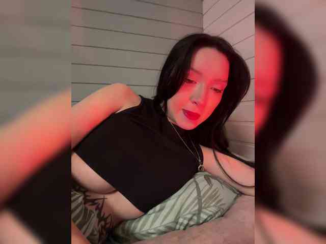 WeQueen- - Girl 