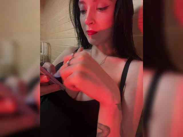 WeQueen- WeQueen-