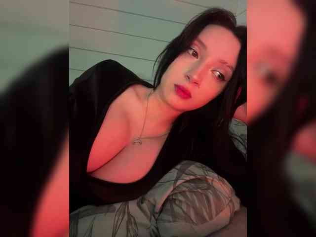 WeQueen- - Girl 