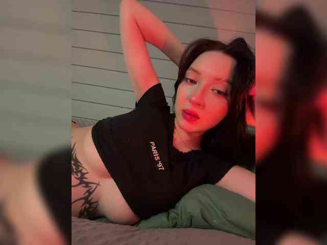 WeQueen- Live Webcam on BongaCams
