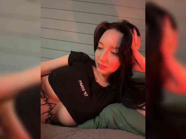 WeQueen- Live Webcam on BongaCams