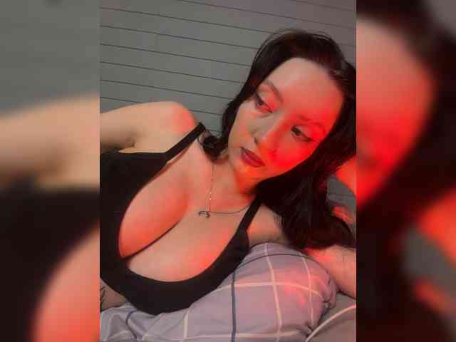 WeQueen- WeQueen-