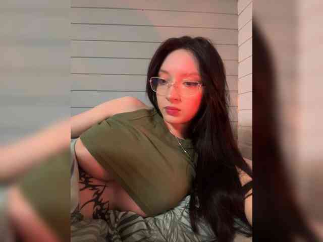 WeQueen- WeQueen-
