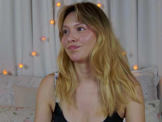 ronnielotch live cam on BongaCams