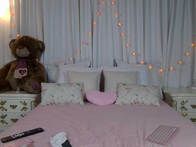 ronnielotch live webcam show